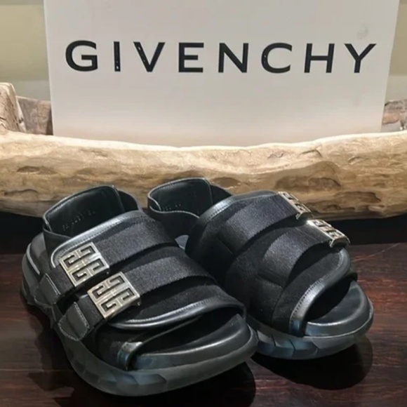 Givenchy Leather Sandals size 8 - Picture 5 of 12